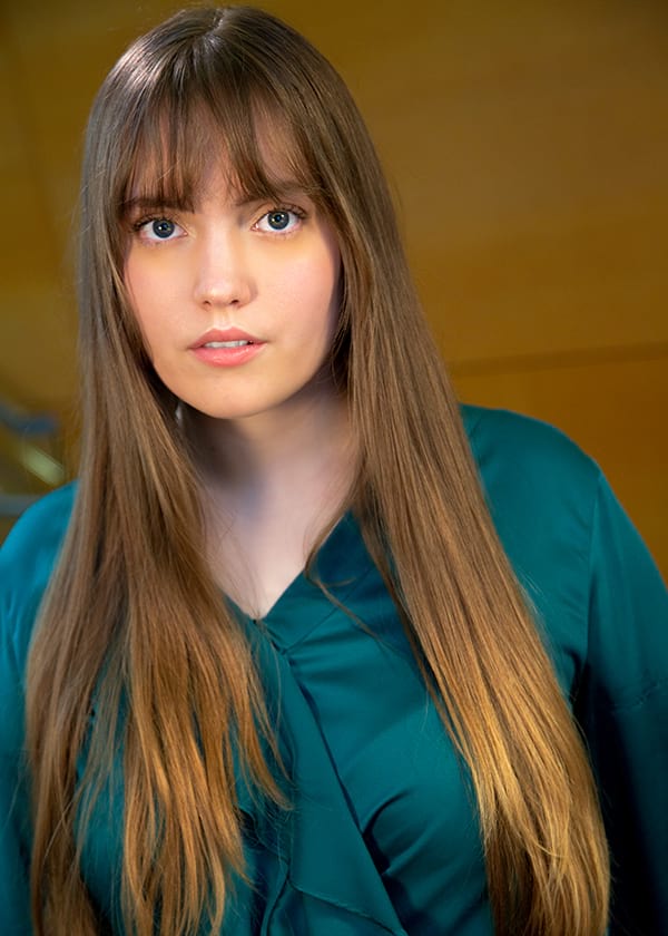 Clara Griepp Headshot Image